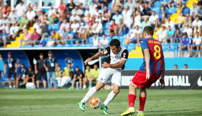 FC Viitorul speră să repete victoria cu ASA Târgu Mureș - fcviitorul-1448042047.jpg