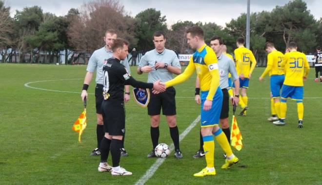 FC Viitorul a debutat  cu o remiză la Arena Cup - fcviitorul-1452881592.jpg