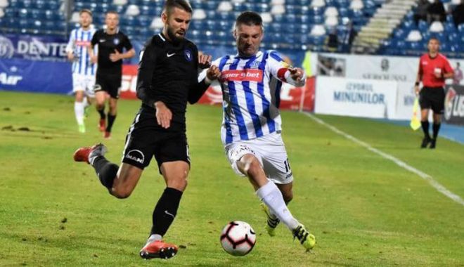 FC Viitorul, în sferturile Cupei României.  Hagi, nervos la conferința de presă - fcviitorul-1541005075.jpg