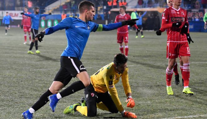 FC Viitorul  a zdrobit pe Dinamo București. 