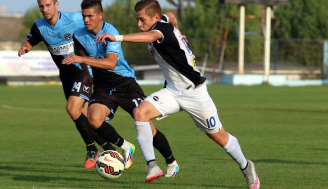 FC Viitorul II înfruntă pe CFR Cluj pentru un loc în sferturile Cupei României - fcviitorul2-1445885857.jpg