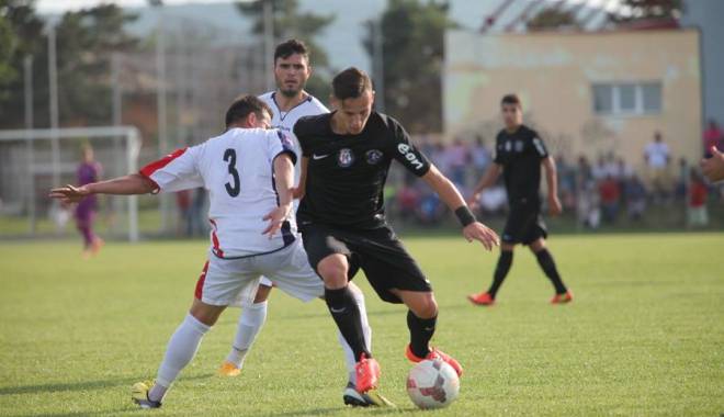 Fotbal: FC Viitorul II a promovat în Liga a III-a - fcviitorulbaraj-1435476475.jpg