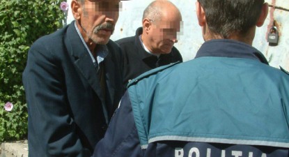 Fostul polițist Nucu, de la Techirghiol, deferit justiției pentru trafic cu monede și icoane de patrimoniu - fd5b92cbb6b0596ab3cc6b8ce5a94668.jpg