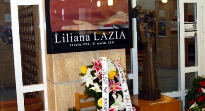 Liliana Lazia a fost condusă pe ultimul drum - fe2e8683896b780af2018dace7ac45c9.jpg