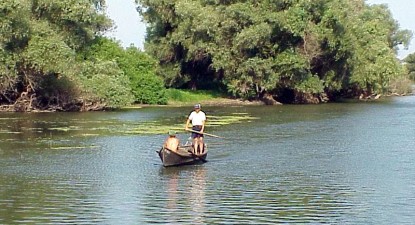 Taxa de acces în Delta Dunării a fost suspendată - fe48607e3e6f573cc85d52ac66de093f.jpg