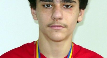 Vlad Caraș și Denisa Macovei, campioni la lupte libere - fe61f09719828f0782160a602d2bdd19.jpg