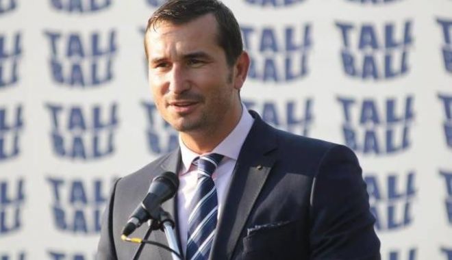 A apărut noul echipament de joc al naţionalei României de rugby - federatierugby-1612365442.jpg