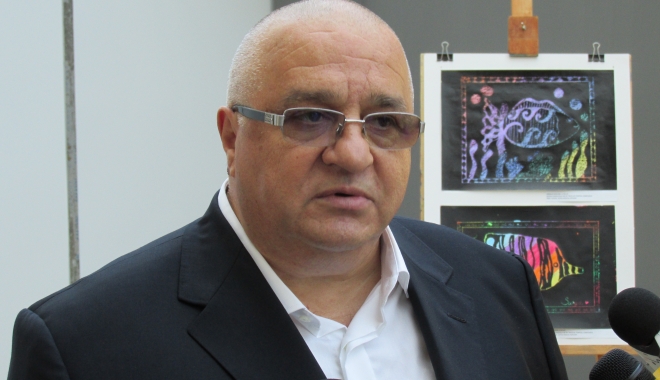 Liderul PSD Constanța, Felix Stroe, în cărți pentru Guvern - felixstroe2-1507886625.jpg
