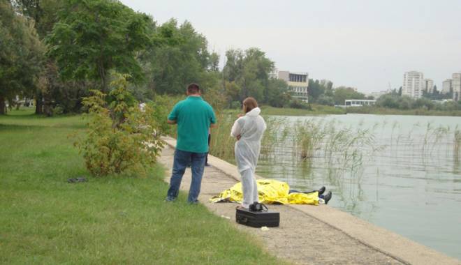 Bătrână bolnavă de Alzheimer, găsită înecată în lacul Tașaul - femeiebolnavaalzheimer-1421354820.jpg