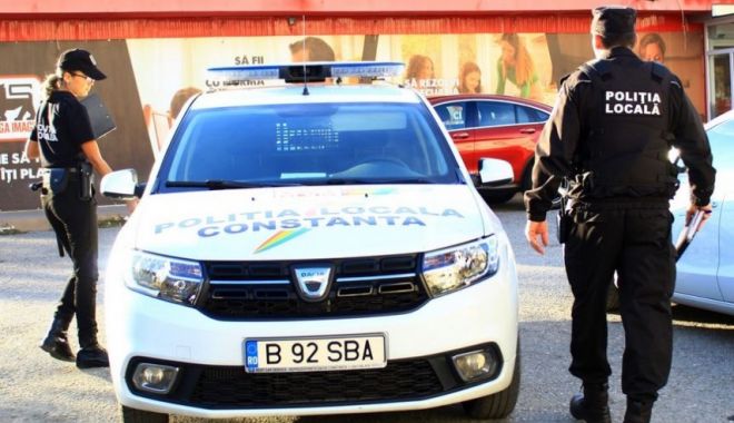 Femeie goală, pe străzile din Constanţa. Au intervenit poliţiştii locali - femeiegoala-1626359368.jpg