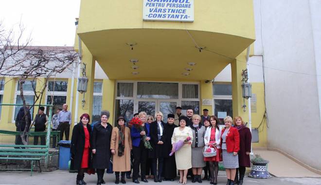 Femeile din PSD Constanța,  vizită la Căminul pentru Persoane Vârstnice - femeiledinpsdconstanta-1425394976.jpg
