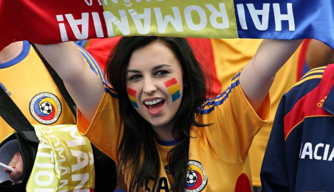 Câte femei sunt în România - femeiromania-1331149585.jpg