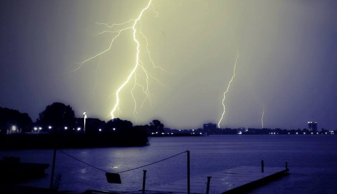 Fenomene meteo periculoase? Iată ce spun pompierii - fenomenemeteo-1401456271.jpg