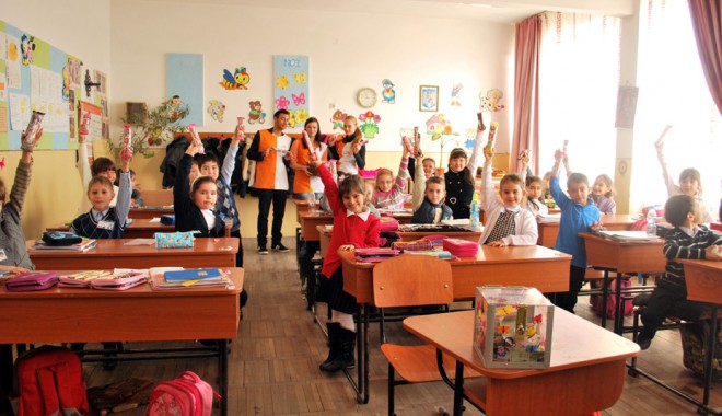 Fericirea de a dărui - fericireadeadarui-1354810685.jpg