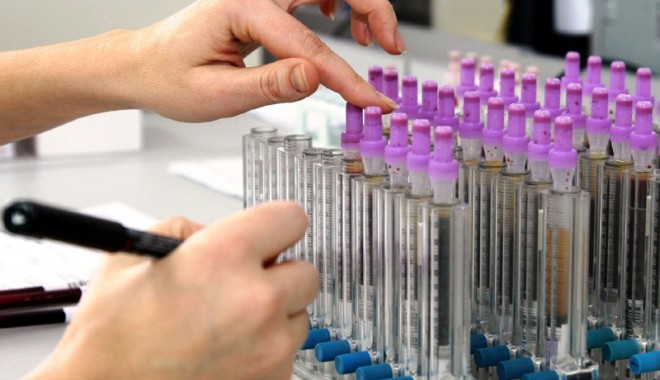 Peste 300 de cupluri, incluse în programul de fertilizare in vitro - fertilizareinvitro-1315234059.jpg