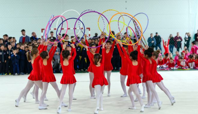 Festival de Gimnastică Ritmică pentru Copii, la Cumpăna - festival-1528992087.jpg