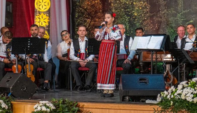 Eveniment folcloric important la Cumpăna: Festivalul “Dor de cânt românesc“ a ajuns la ediția a XVI-a - festival-bun-1684256477.jpg