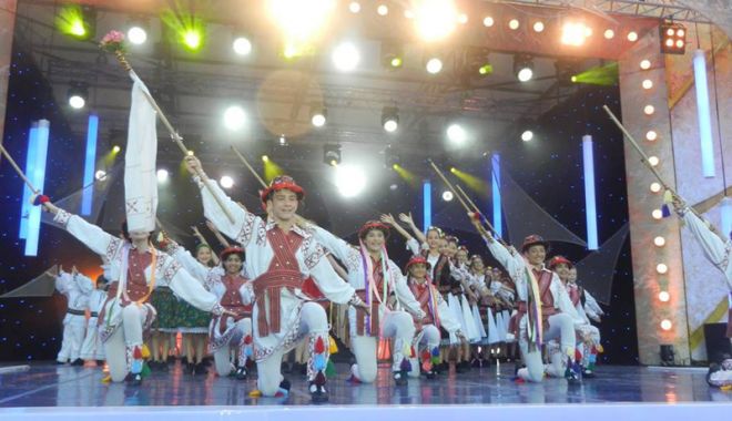 Talentele muzicii românești, premiate la Festivalul Mamaia Copiilor 2018 - festival2-1531750067.jpg