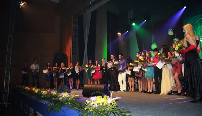 Astăzi, start al Festivalului Internațional 