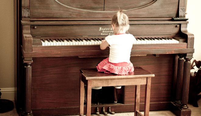 Festival pentru tinerii pianişti, la Constanţa - festivaltineripianisti-1603890501.jpg