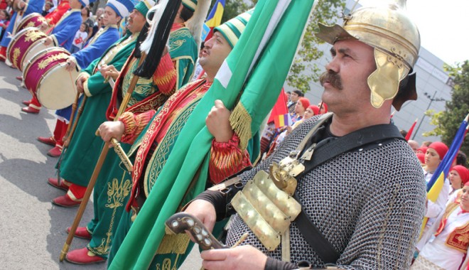 Festivitate de închidere a Festivalului turco-tătar - festivalturcotatar3-1347028762.jpg