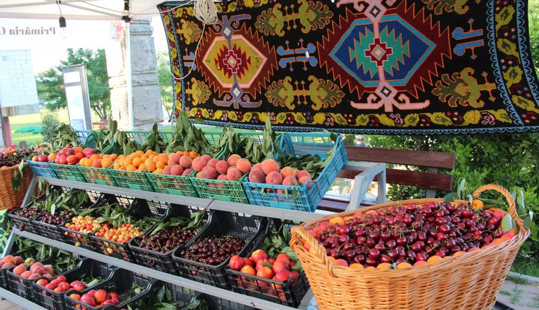 Foto - Techirghiol se pregătește de sărbătoare. Începe cea de-a V-a ediție a Festivalului Cireșelor – „Kiraz Festivali”