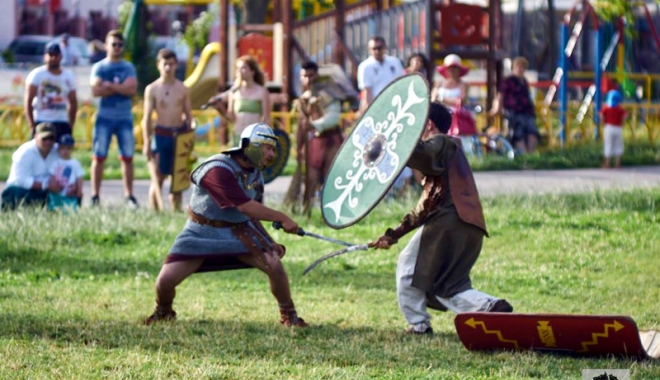 Festivalul Antic, pe plaja de la Corbu - festivalulantic-1468588813.jpg
