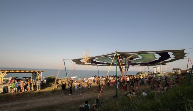Dakini Festival deschide poarta marilor evenimente de la malul mării - festivaluldakini2-1528637105.jpg