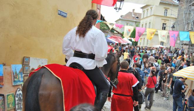 Festivalul Sighișoara Medievală XXIII va încerca să intre în Guinness - festivalulsighisoara20084-1435676659.jpg