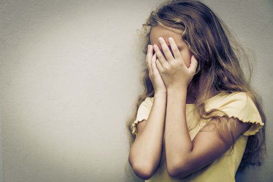 Caz șocant! O mamă și-a agresat sexual fiica în vârstă de trei ani și jumătate