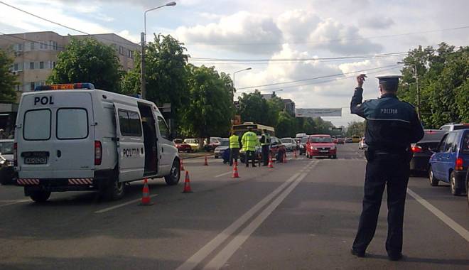 Fetițe de 9 și 10 ani, lovite pe 