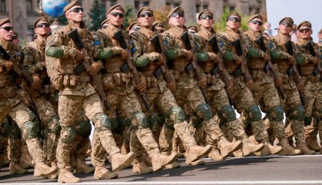 De ce vor fi de duminică sute de militari și zeci de vehicule pe drumurile din România - ff6a9sfxmaqfghb640x400-1668798405.jpg