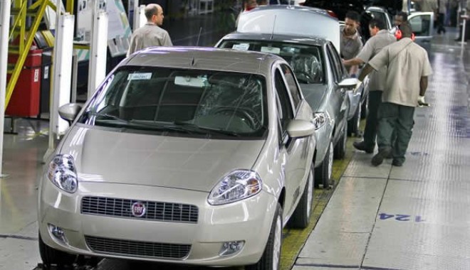 Șeful Fiat a propus fuziunea grupului cu Opel și Peugeot - fiat-1351615947.jpg