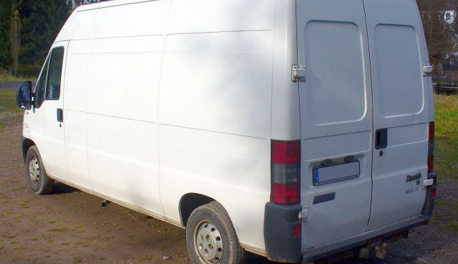 Fiat Ducato neînmatriculat,  identificat în portul Constanța - fiat-1368149411.jpg