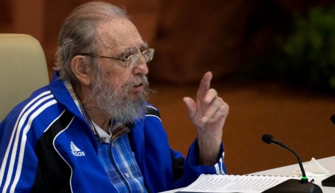 Fidel Castro împlinește astăzi 90 de ani și cere păstrarea păcii în lume - fidel-1471101380.jpg