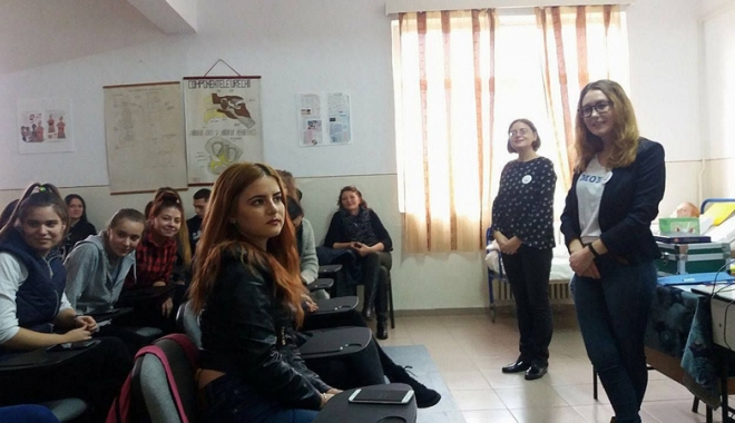 Fii voluntar pentru comunitatea ta! - fiivoluntar-1478885204.jpg