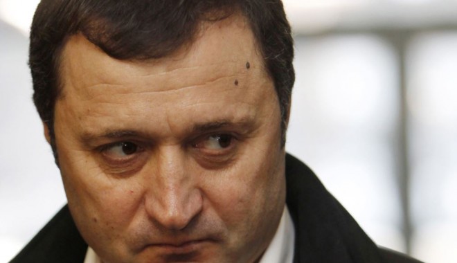 Vlad Filat, contestat de liberalii moldoveni - filat-1364960969.jpg