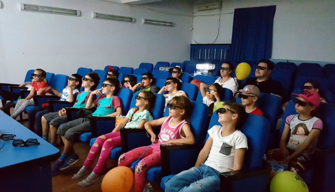 Filme 3D despre spațiul cosmic  și observații ale planetelor vizibile - filme3d-1465563355.jpg