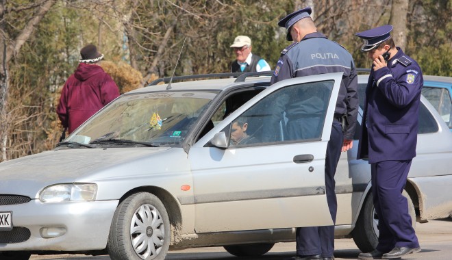 Peste 500 de polițiști s-au aflat în stradă în minivacanța de Rusalii - filtrupoltistirutierapolitialoca-1338899397.jpg