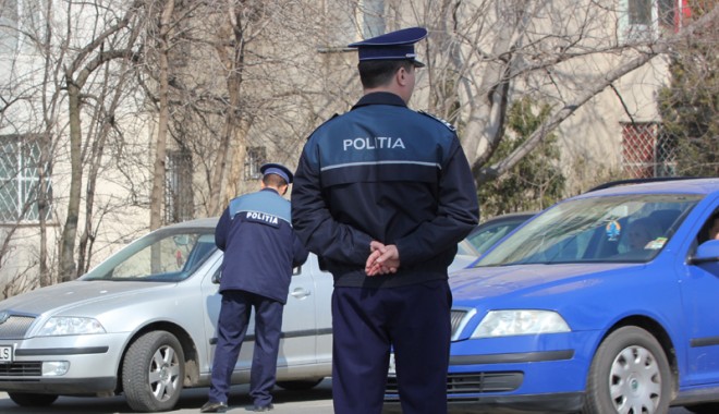 I-a cerut telefonul să sune un cunoscut și a plecat cu el - filtrupoltistirutierapolitialoca-1385109032.jpg