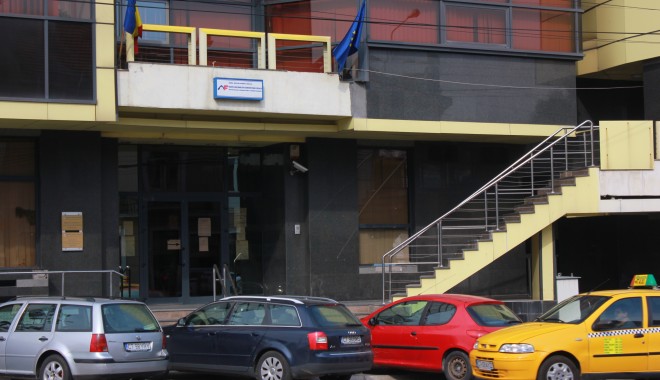 Rezultatele finale ale examenului din Finanțele Publice - finantepublice7-1377850233.jpg