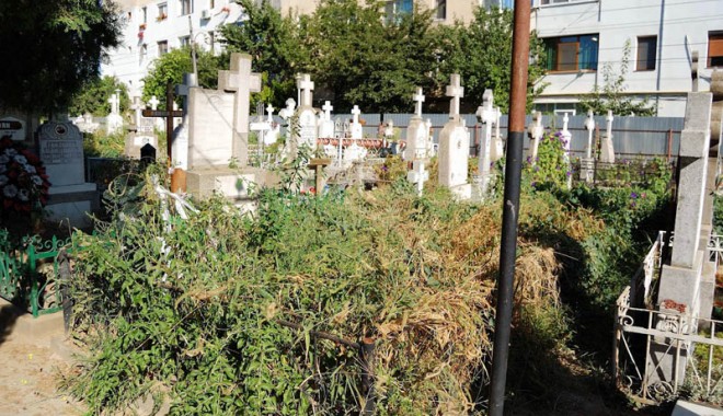 Fiscul nu găsește cumpărători pentru locurile de veci - fisculcumparatorilocveci-1392752898.jpg
