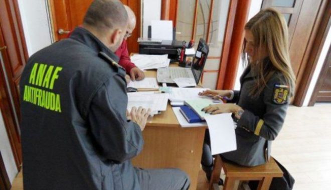 Fiscul i-a rupt cu amenzi pentru încălcarea ordonanțelor militare - fisculiaruptcuamenzi-1585914260.jpg