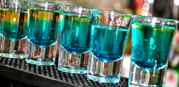 Dacă ești amator: Cea mai inedită rețetă DE VOTCĂ - flavoredvodkapost-1413240370.jpg
