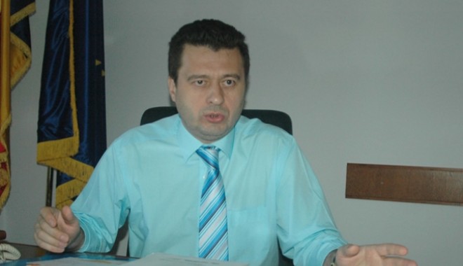 Parlamentarii PC vor scrie electoratului pe tema câinilor comunitari și a proiectului Roșia Montană - florea-1378383445.jpg