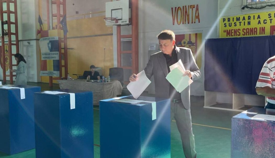Florin Mitroi: Am ieșit la vot pentru un județ prosper - florin-1717915347.jpg