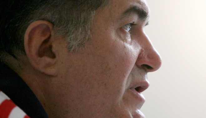 Tragedie: fiul lui Florin Călinescu s-a sinucis - florincalinescubuna-1335279741.jpg