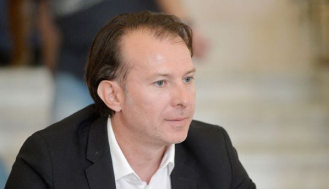 Florin Cîțu: Pandemia ne-a arătat cât de important este rolul femeilor în această perioadă - florincitu-1620472731.jpg
