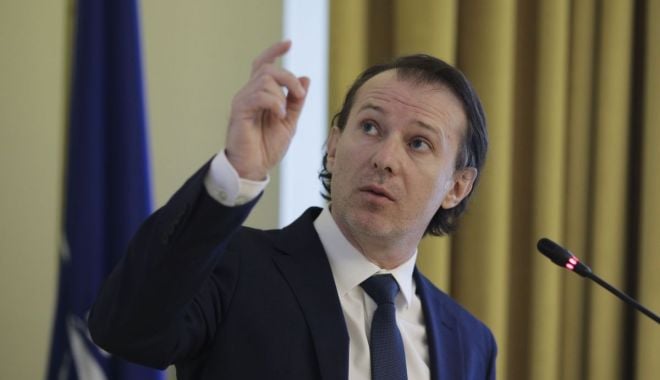 Florin Cîțu atenţionează patronii cluburilor de pe litoral: Voi fi mult mai dur cu cei care nu respectă legislaţia - florincituanuntasumefabuloasedup-1620120667.jpg