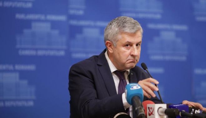 Fiica deputatului Florin Iordache a intrat cu mașina într-un gard, pe o stradă din Caracal - floriniordache-1561477591.jpg